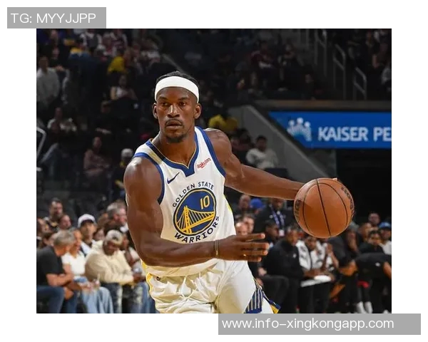 开拓者客场逆转勇士霸气抢下篮板球展现强大实力