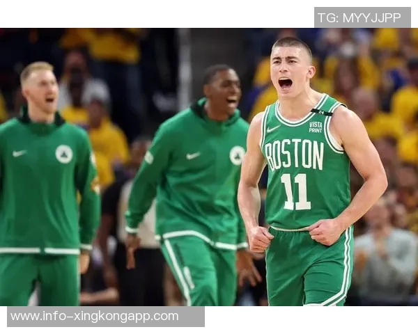 西蒙斯强调高强度防守是绿军标准努力融入球队防守体系