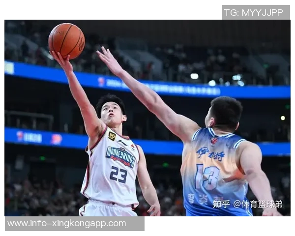 林葳自我突破创佳绩21分钟内7投3中斩获8分1助攻刷新个人纪录 林葳自我突破创佳绩21分钟内7投3中斩获8分1助攻刷新个人纪录