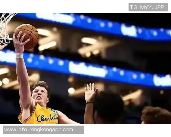 黄蜂豪取六连胜主帅强调球队成长与职责逐渐明晰 黄蜂豪取六连胜主帅强调球队成长与职责逐渐明晰