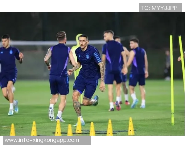 德保罗社媒欢庆季后赛首战胜利激励球队继续前行